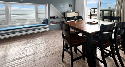 Sweet Serenity - Y846 Wonderful condo with a fabulous location and best view of the beach