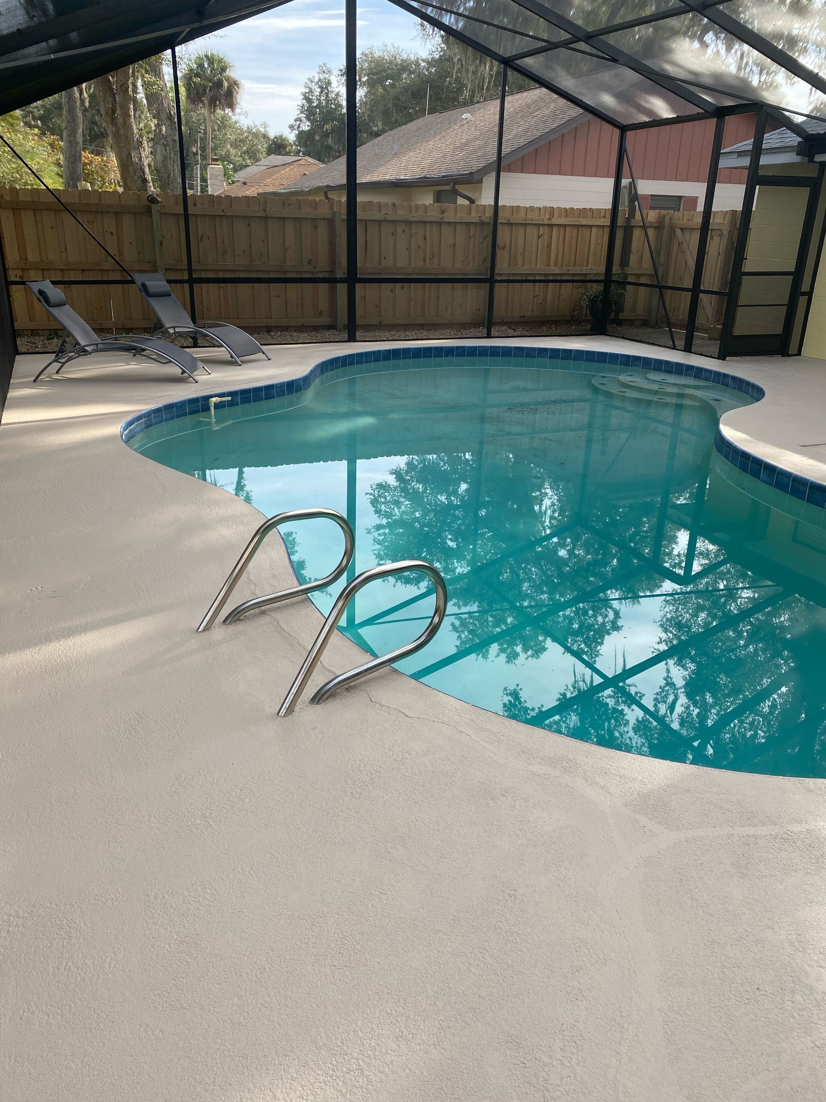 Piscine extérieure, piscine chauffée