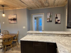 Unclassified image, 5 of 32, button