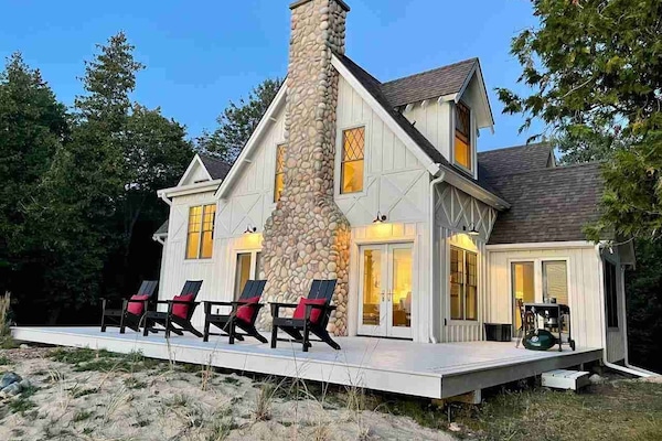 Beach-Side Deck