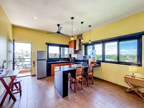 Fridge, kitchen islands