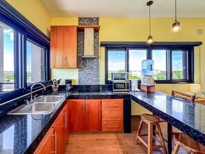 Fridge, kitchen islands