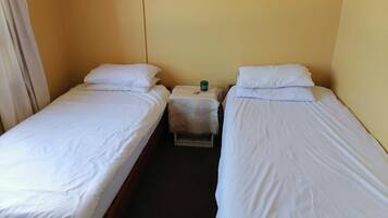 1 bedroom, in-room safe, desk, bed sheets