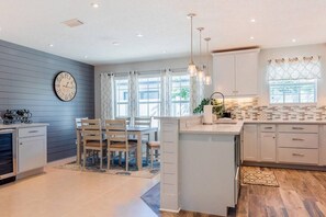 Fridge, microwave, oven, stovetop - 577 Sunny Daze | Private Heated Pool - Close2Beach (Naples)