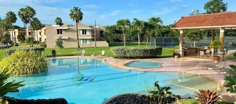 Villa Mango - Corner 3BR villa with breezy balcony with Mountain Views.