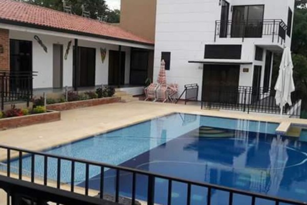 Basic Cottage | 5 bedrooms, bed sheets