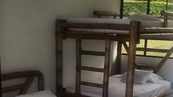 5 chambres, draps fournis