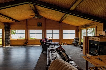 Round Lake Retreat: UP Lakefront Vacation Home