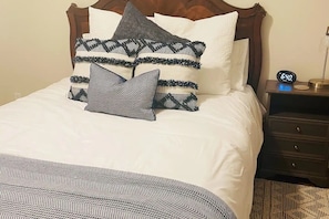 2 soveværelser, skrivebord, strygejern/strygebræt, gratis Wi-Fi