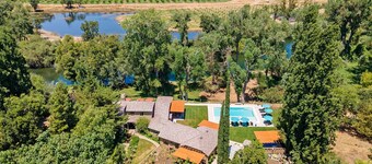 Stone River Retreat, Spa, Pool, Private, 6 Rms