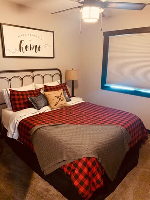 2 soverom, wi-fi (inkludert) og sengetøy