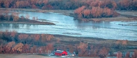 منظر من الجو على ارتفاع عالٍ