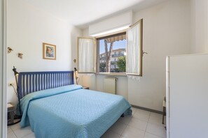 2 bedrooms, bed sheets - Suite Mare 7 By MMega (Massa)