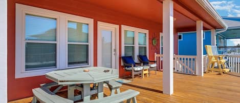 Casa, 3 habitaciones | Restaurante al aire libre