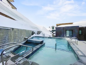 Condo, 2 habitaciones | Alberca