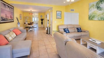 House, 3 Bedrooms | Living area | TV