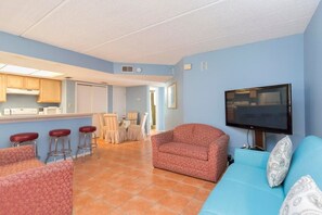 Condo, 1 habitación | Área de sala de estar