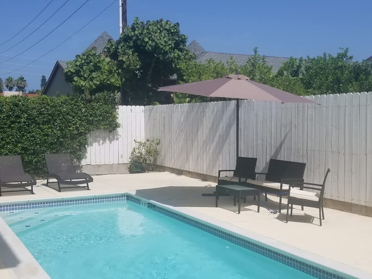 Apartment, 2 Bedrooms | Pool | Outdoor pool