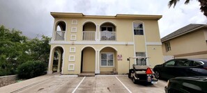Condo, 2 Bedrooms | Exterior
