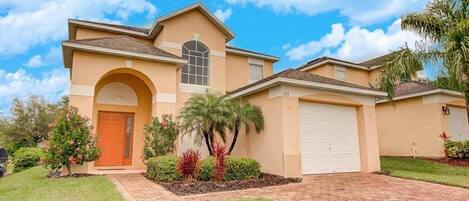 House, 4 Bedrooms | Exterior