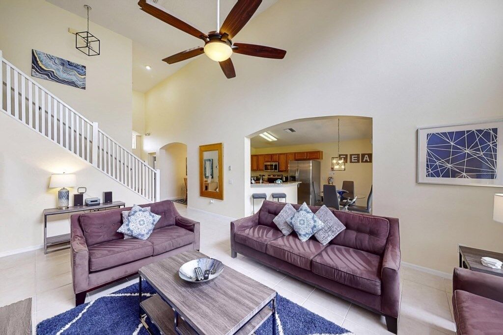 House, 5 Bedrooms | Living area | TV, foosball