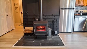 Interior - Burke Trailside Condo with King & Full Beds (East Burke)