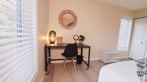 1 bedroom, desk, iron/ironing board, WiFi