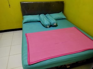Standard Room, 1 Queen Bed, Non Smoking