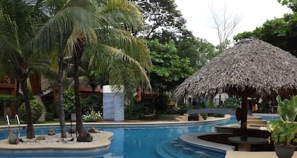 Room-nice Condo for Vacation in Playas d