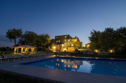 Luxury Villa In Cortona
