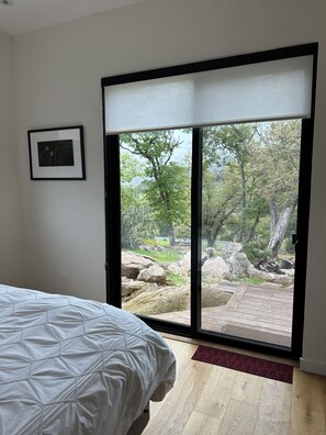 3 bedrooms, iron/ironing board, travel cot, free WiFi