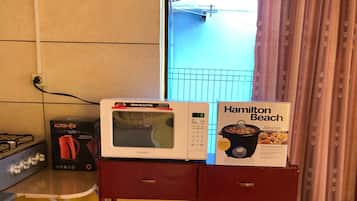Studio, 1 Bedroom, Balcony, Garden View | Interior
