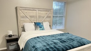 Room - Entire Residential House, Nw Austin Lake Traviskalahari (Leander)