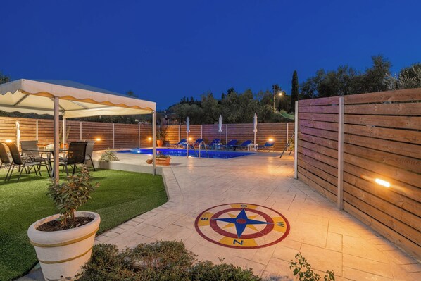 Villa, 2 Bedrooms, Smoking, Private Pool | Terrace/patio