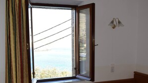 Room - Beach Lovers Courtyard View Studio For Two (Rhodes)