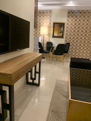 Apartemen, 1 kamar tidur, Boleh Merokok, balkon | Interior