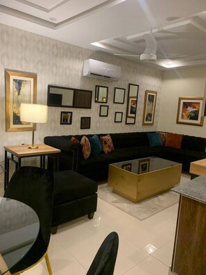 Apartemen, 1 kamar tidur, Boleh Merokok, balkon | Interior