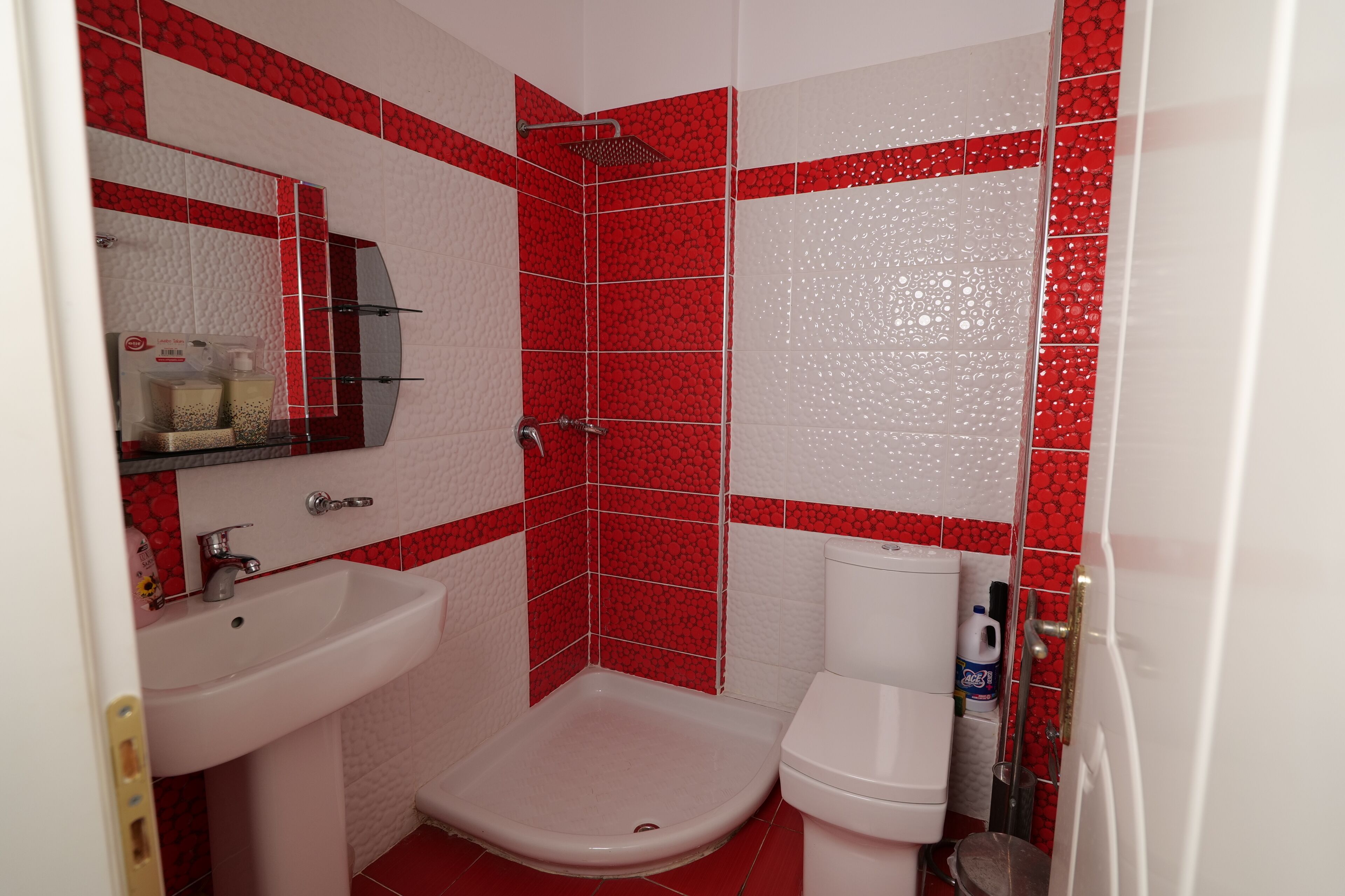 Sion Saranda Apartment 31 , Located in the Center of the Beautiful City Saranda