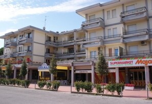 Appartamento, 2 camere da letto, balcone, vista città | Esterni