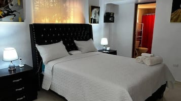 1 bedroom, bed sheets