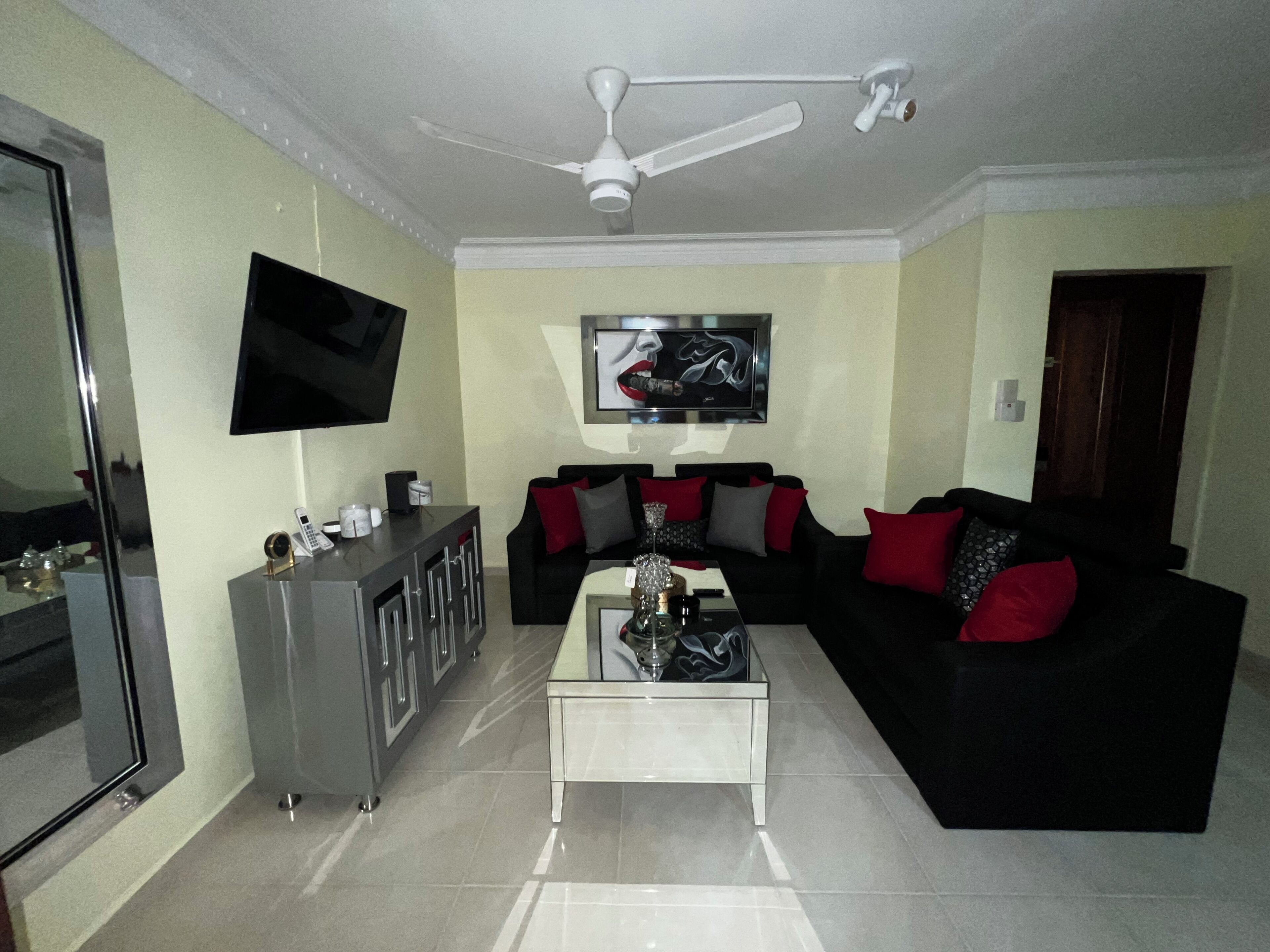 Apartamento, 1 quarto, varanda, vista para a cidade | Comodidades do quarto