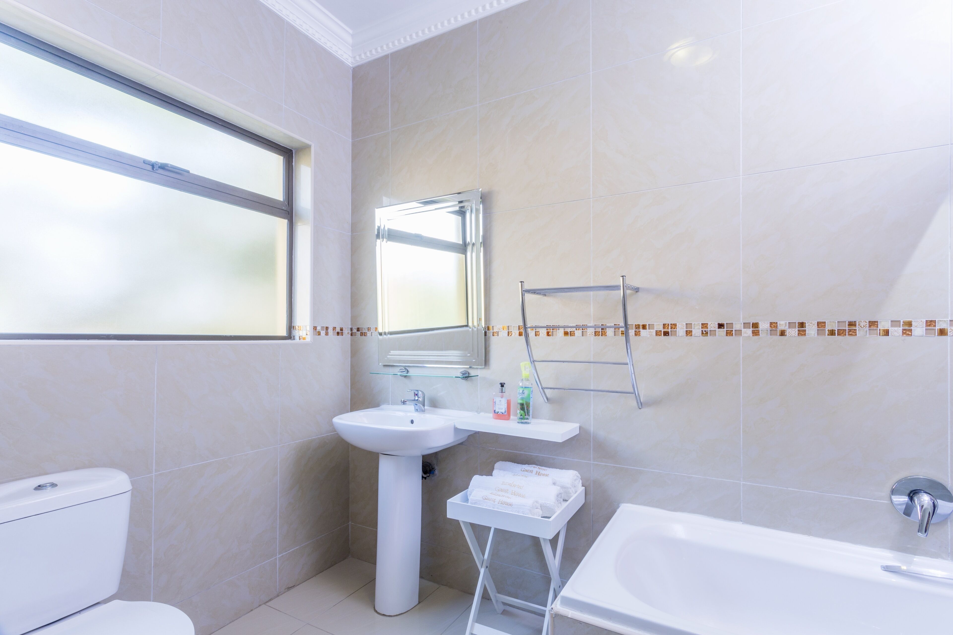 Room, 1 Bedroom, Smoking, Balcony | Bathroom | Shower