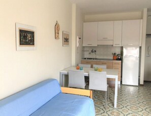 Appartement, 1 slaapkamer, balkon, uitzicht op tuin | Interieur