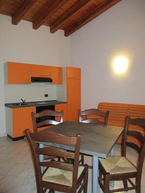 Dining - Big Room in Agriturismo Rocca Dei Marchesi (Sabbio Chiese)