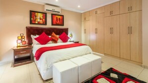 Unclassified image, 5 of 14, button - Room-luxury Executive Double Room for 2 (Ballito)