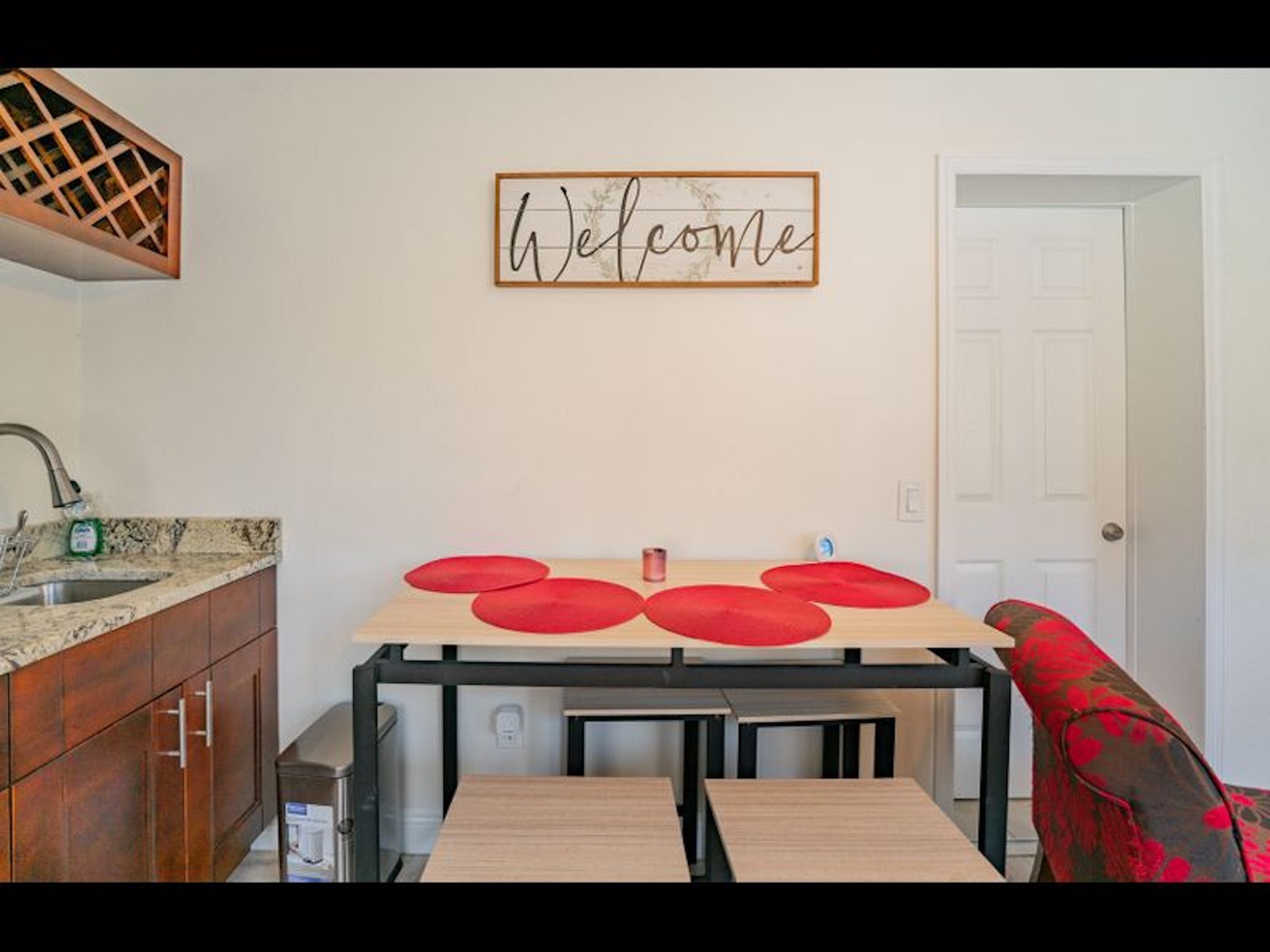 Room, 1 Bedroom, Accessible, Smoking | Dining