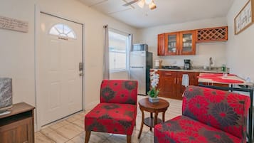 Kamar, 1 kamar tidur, akses difabel, Boleh Merokok | Area keluarga