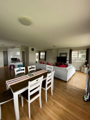 Familienhaus | Esszimmer