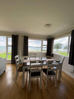Family House | Dining room