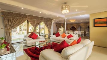 Room, 1 Bedroom, Smoking, Balcony | Interior